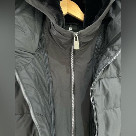 YES ZEE Black Hooded Down Puffer Coat Removable Inner Vest Women’s Size XS NWT - Picture 3 of 10